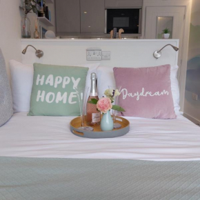 The Snug - Cosy Retreat for Two